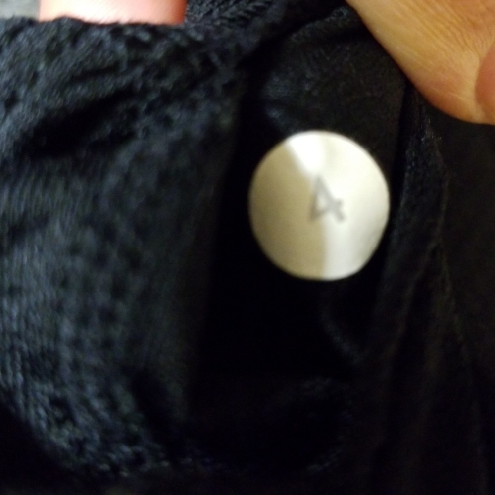 lululemon black Criss Cross sports bra
. Size 4 - Picture 5 of 5